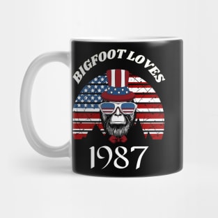 Bigfoot loves America and People born in 1987 Mug